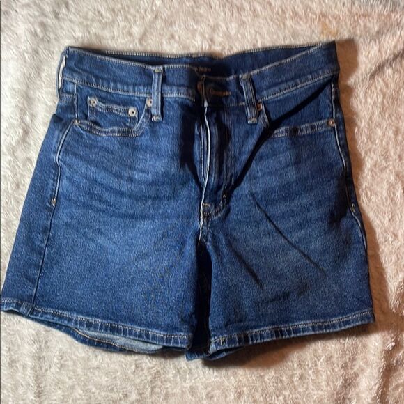 Calvin Klein Jean shorts size 4 - Picture 1 of 5